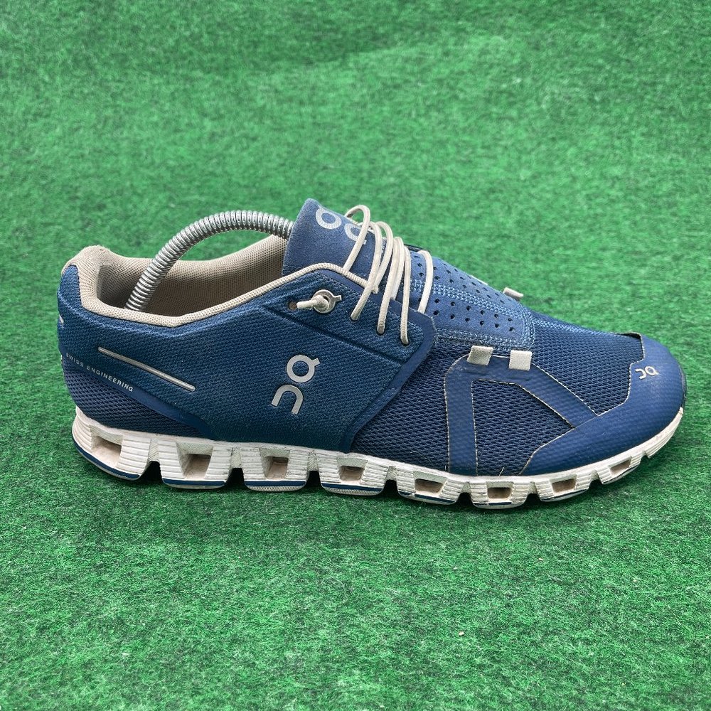 COPY - On Cloud Running Shoes Blue Low Top- Lace Up Athletic Shoes Size W9.5
